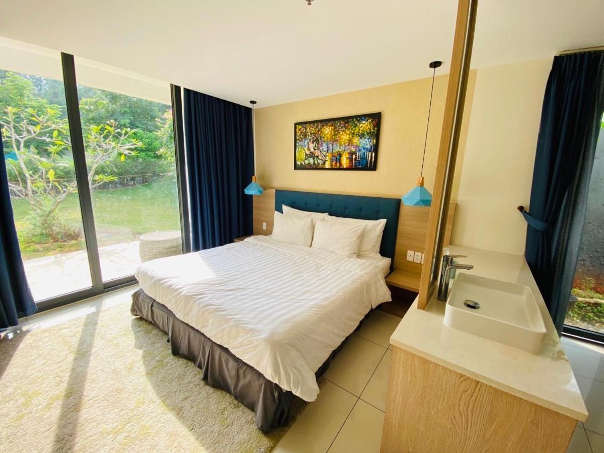Okinawa Villas And Beach Club - Oceanami Resort Лонгхай Экстерьер фото