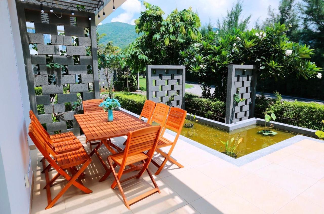 Okinawa Villas And Beach Club - Oceanami Resort Лонгхай Экстерьер фото